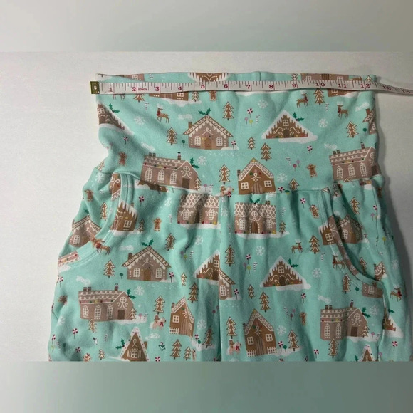 Cozy Christmas Pants w/ Gingerbread xmas Town Design - Picture 4 of 9